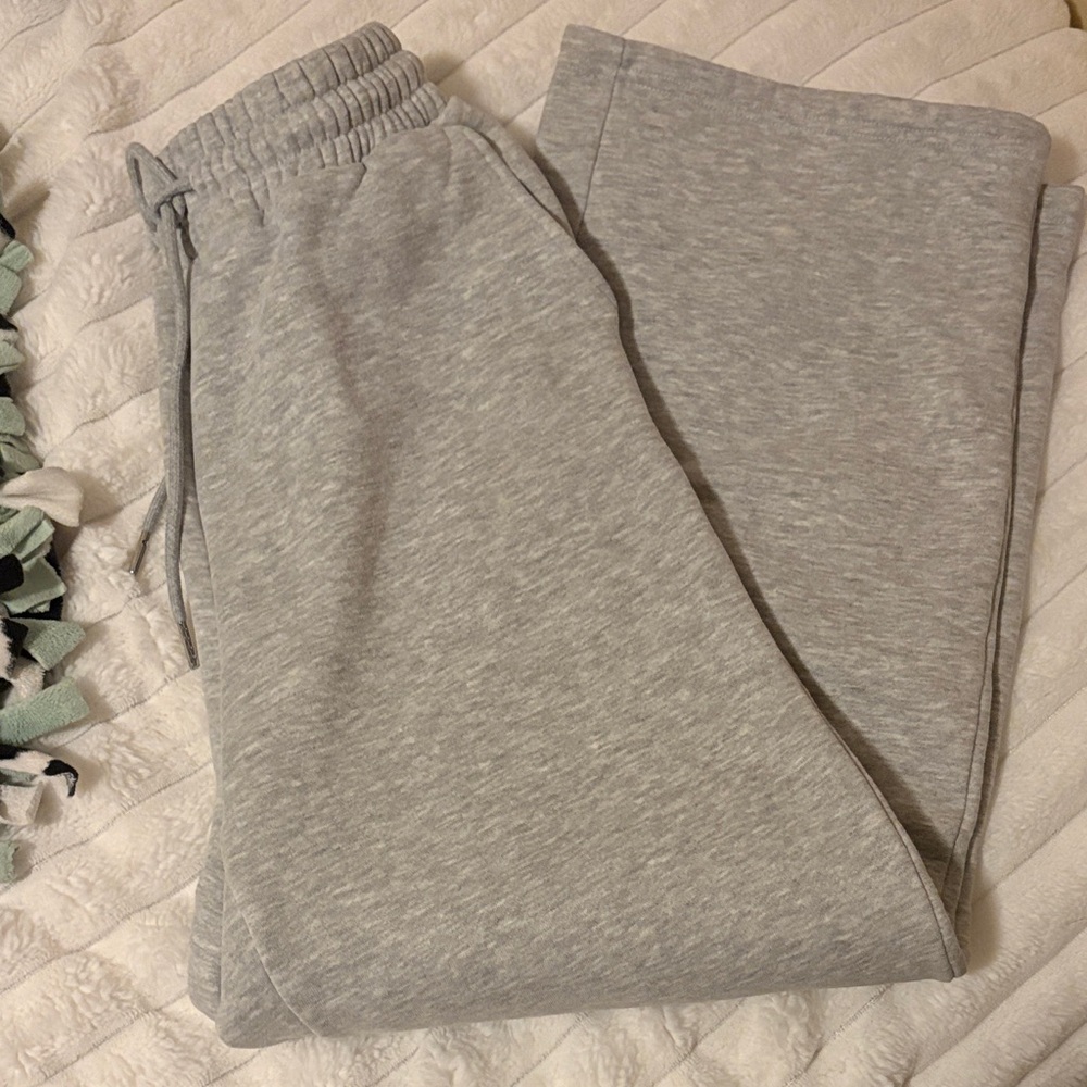 Women's Gray Wide Leg Pants